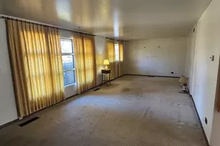 4431 182nd Pl, Country Club Hills, IL 60478 - Photo 4