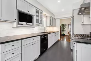 412 Lawrence Ave, Glen Ellyn, IL 60137 - Photo 8