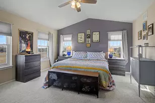 2047 Swan Ln, Batavia, IL 60510 - Photo 14