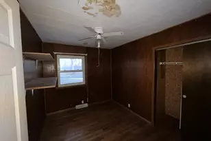 21932 Vestal Dr, Danville, IL 61834 - Photo 6