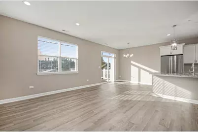 253 Masters Drive, Addison, IL 60101 - Photo 4