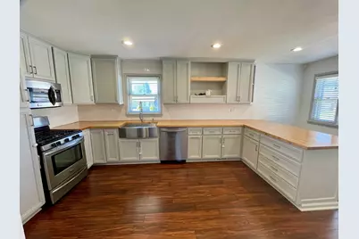 7752 Narragansett Avenue, Burbank, IL 60459 - Photo 10
