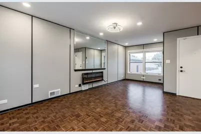 9539 Lorel Avenue, Skokie, IL 60077 - Photo 8