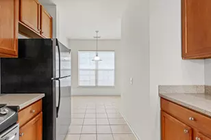 3204 Comstock Ct, Mundelein, IL 60060 - Photo 4