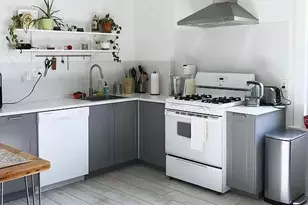 3229 W Dickens Ave, Chicago, IL 60647 - Photo 2