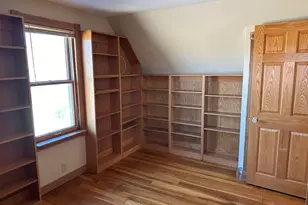 542 Sycamore Rd, Dekalb, IL 60115 - Photo 12