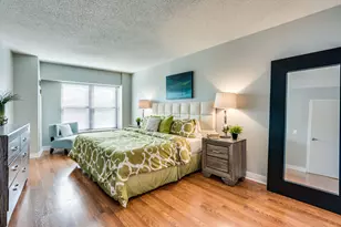 350 W Belden Ave, Chicago, IL 60614 - Photo 12