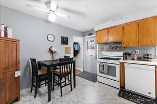 2111 23rd St, Rockford, IL 61108 - Photo 4