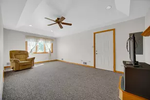 2606 W Walter Zimny Dr, Posen, IL 60469 - Photo 14