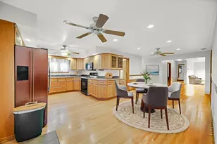 2606 W Walter Zimny Dr, Posen, IL 60469 - Photo 6