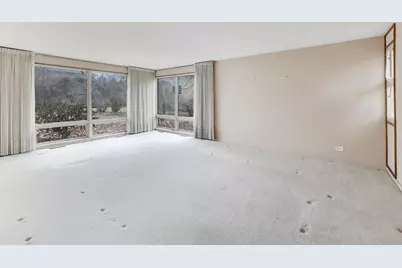 528 Koerper Court, Wilmette, IL 60091 - Photo 8