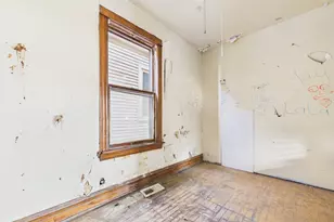 6206 S Winchester Ave, Chicago, IL 60636 - Photo 12