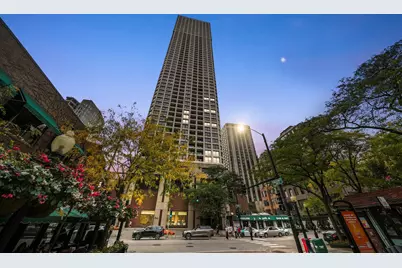1030 N State Street #21A, Chicago, IL 60610 - Photo 18
