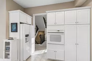 1029 W Bogey Ln, Palatine, IL 60067 - Photo 4