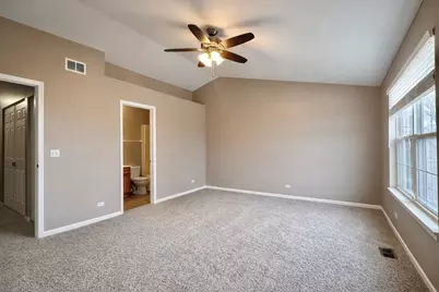 14527 Patriot Square Drive E, Plainfield, IL 60544 - Photo 12