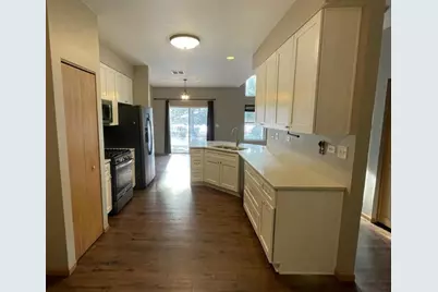 458 Landmark Avenue #458, Yorkville, IL 60560 - Photo 4