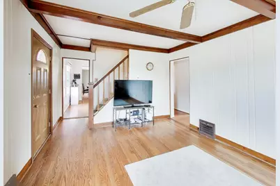 1607 W Plainfield Road, La Grange Highlands, IL 60525 - Photo 8