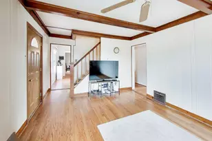 1607 W Plainfield Rd, La Grange Highlands, IL 60525 - Photo 8