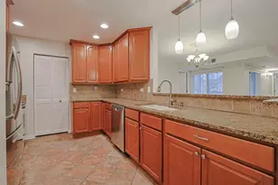 768 N Gary Ave, Carol Stream, IL 60188 - Photo 6