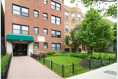 4717 N Winthrop Avenue #302, Chicago, IL 60640 - Photo 1