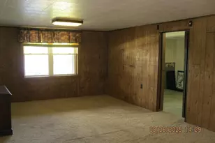 301 N Church St St, Albany, IL 61230 - Photo 10