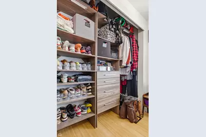 1811 W 17th Street #303, Chicago, IL 60608 - Photo 8