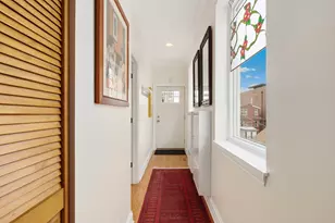 2437 W Cortez St, Chicago, IL 60622 - Photo 16