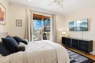 2437 W Cortez St, Chicago, IL 60622 - Photo 18