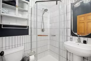 2437 W Cortez St, Chicago, IL 60622 - Photo 20