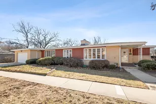 18515 Dundee Ave, Homewood, IL 60430 - Photo 1