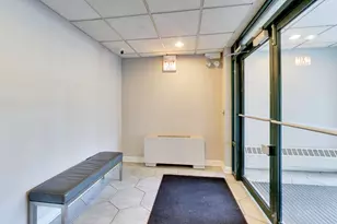 680 N Green St, Chicago, IL 60642 - Photo 28