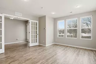 3565 Mulligan Dr, Woodridge, IL 60517 - Photo 4