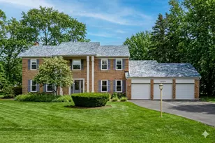25707 N Eagle Dr, Mundelein, IL 60060 - Photo 1