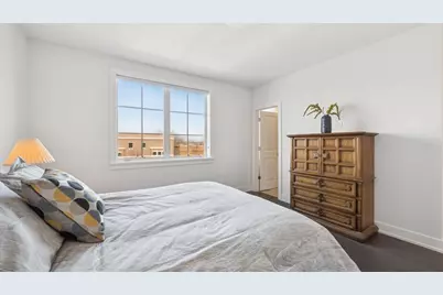 2341 W Roscoe Street #3W, Chicago, IL 60618 - Photo 28