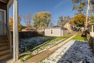 624 E 90th Pl, Chicago, IL 60619 - Photo 6