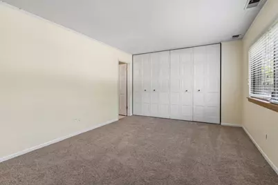 925 Spring Hill Drive #102, Northbrook, IL 60062 - Photo 14