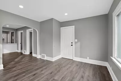 601 S Henrietta Avenue, Rockford, IL 61102 - Photo 6