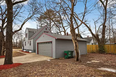 601 S Henrietta Avenue, Rockford, IL 61102 - Photo 4