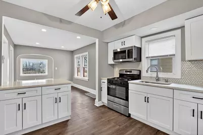 601 S Henrietta Avenue, Rockford, IL 61102 - Photo 12