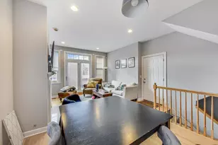 1330 W Fletcher St, Chicago, IL 60657 - Photo 12