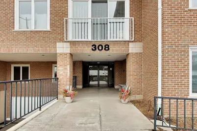 308 Happ Road #201, Northfield, IL 60093 - Photo 4