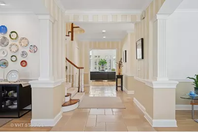 860 Gage Lane, Lake Forest, IL 60045 - Photo 2
