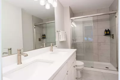 40 Woodmoor Court, Lombard, IL 60148 - Photo 16