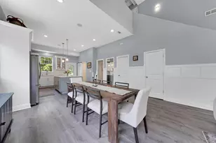 228 Juneway Terrace, Lake Bluff, IL 60044 - Photo 6