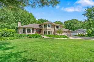 5N411 Harvest Ln, Saint Charles, IL 60175 - Photo 1