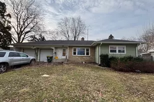 734 Watson Dr, Genoa, IL 60135 - Photo 1