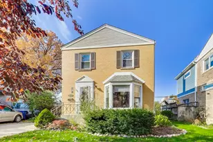 4222 N Claremont Ave, Chicago, IL 60618 - Photo 1