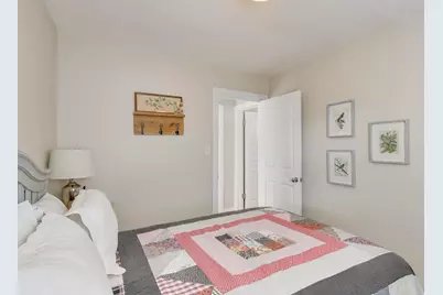 4222 N Claremont Avenue, Chicago, IL 60618 - Photo 14