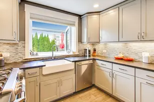 4222 N Claremont Ave, Chicago, IL 60618 - Photo 8