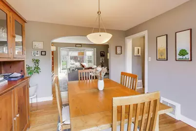 4222 N Claremont Avenue, Chicago, IL 60618 - Photo 6